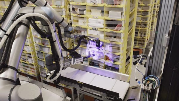 Amazon dévoile Vulcan, le robot palpeur qui améliore la préparation de commandes